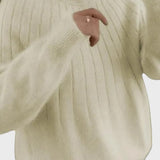 Irena™ - Пуловер с кръгло деколте и пухкава яка