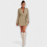 Ilina™ - Блейзър рокля с V-образно деколте