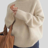 Milena™ - Пуловер с висока яка