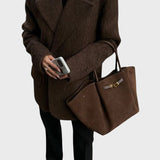 Tanya™ - Велурен куфар